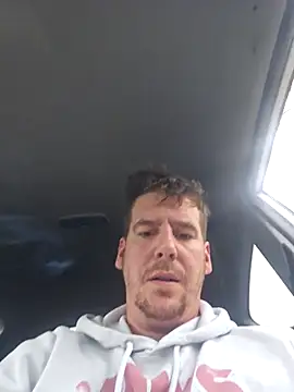 Titanhoott online show from 11-29-25, 10:59