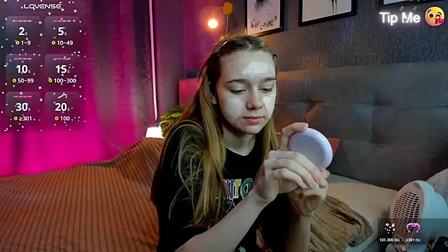 Lesi Moonie01 online show from 11-28-25, 09:20