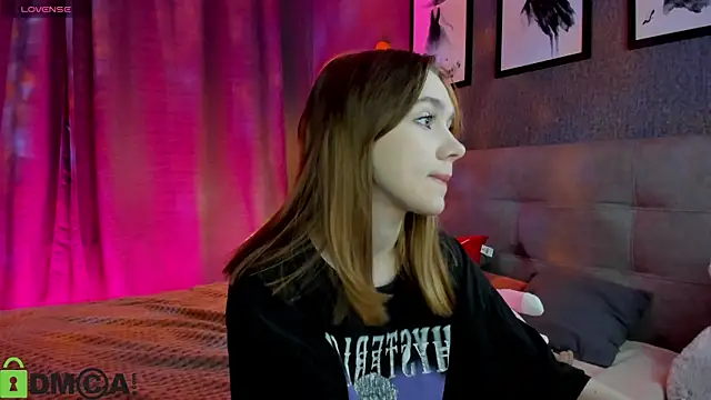 Lesi Moonie01 online show from 01-14-26, 07:45