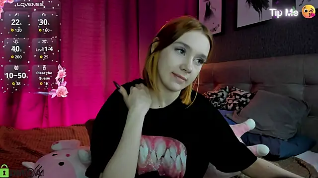Snapshot of Lesi_Moonie01 chatting on 05-15-26, 09:07 Lesi Moonie01 online show from 05-15-26, 09:07