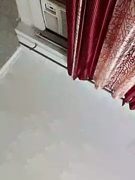 cutiecatty21 online show from 09-17-25, 09:33