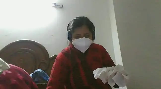 cutiecatty21 online show from 12-20-24, 04:36