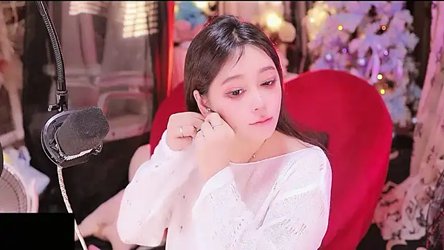 Missy Nana21 online show from 10-28-25, 04:17