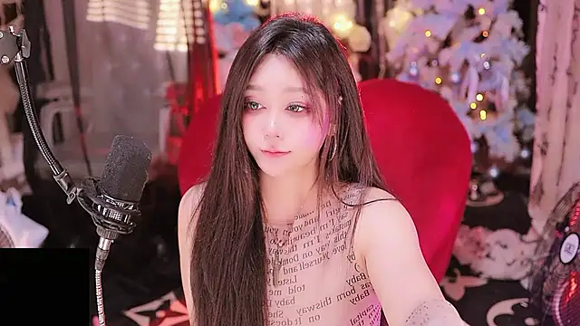 Missy Nana21 online show from 10-22-25, 04:28