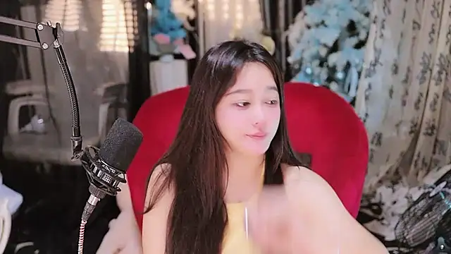 Missy Nana21 online show from 11-10-25, 04:23