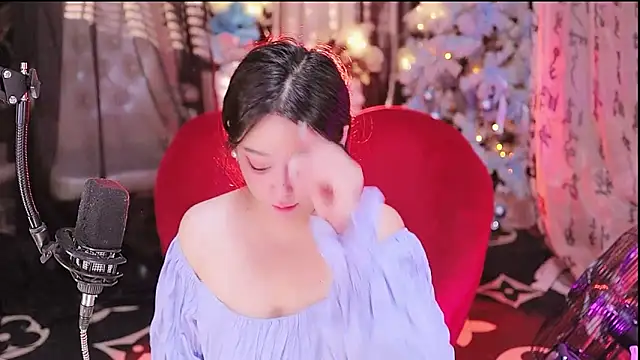 Missy Nana21 online show from 10-05-25, 04:09