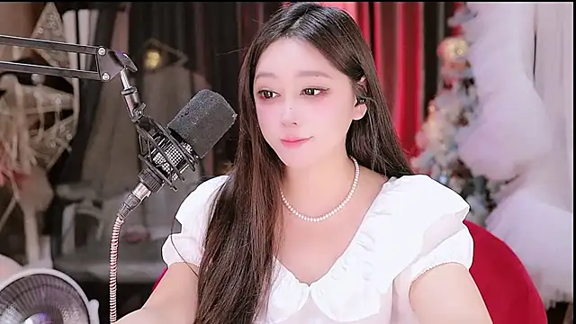 Missy Nana21 online show from 04-11-26, 03:59