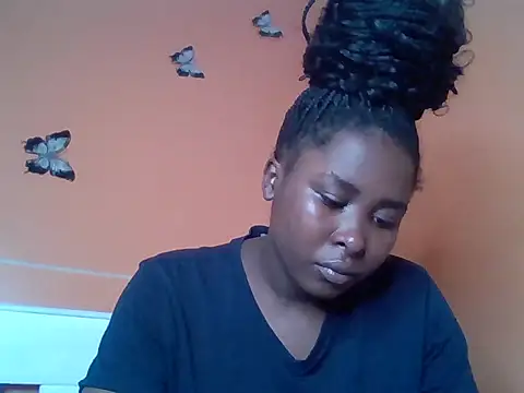 Moonfades online show from 12-19-25, 09:55