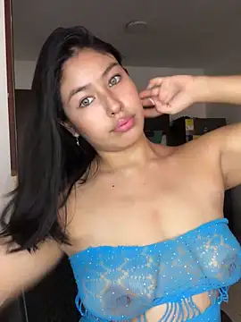 EmmaRossem online show from 10-18-25, 07:49