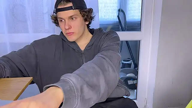 alyx garden online show from 04-13-26, 10:41