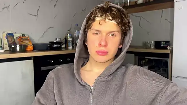 alyx garden online show from 02-26-26, 07:14