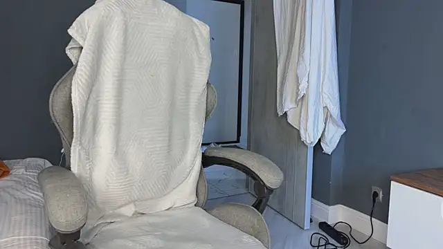 alyx garden online show from 02-05-25, 09:36