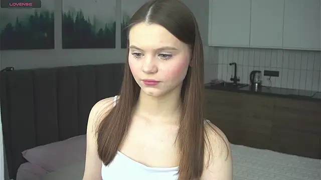Snapshot of its_me_lissa_ chatting on 06-10-26, 01:45 its me lissa online show from 06-10-26, 01:45