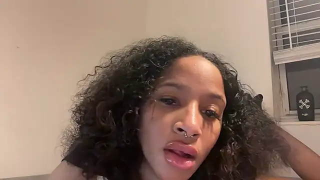 shandiloveslemonss online show from 10-23-25, 11:25