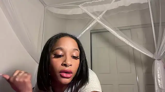 Snapshot of shandiloveslemonss chatting on 01-19-26, 08:40 shandiloveslemonss online show from 01-19-26, 08:40