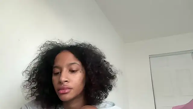 shandiloveslemonss online show from 10-26-25, 10:10