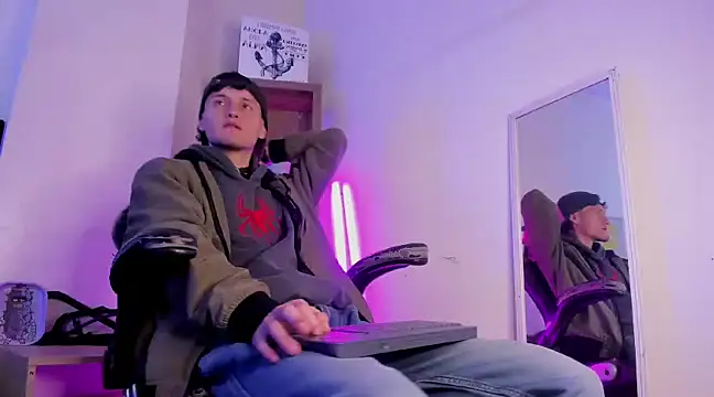 Snapshot of DemianPrince chatting on 01-17-25, 03:45 DemianPrince online show from 01-17-25, 03:45