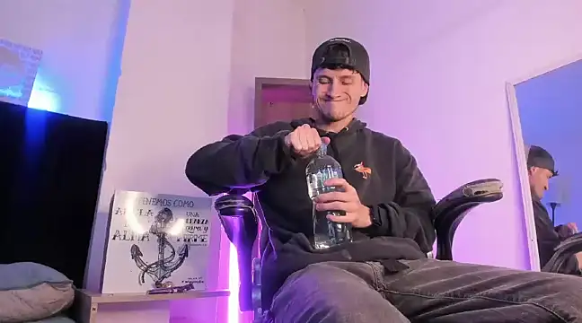 Snapshot of DemianPrince chatting on 01-23-25, 05:45 DemianPrince online show from 01-23-25, 05:45