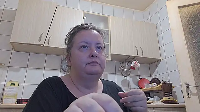 Snapshot of melissaBlessing chatting on 09-30-25, 01:55 melissaBlessing online show from 09-30-25, 01:55