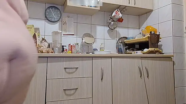 Snapshot of melissaBlessing chatting on 09-22-25, 01:55 melissaBlessing online show from 09-22-25, 01:55