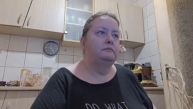 Snapshot of melissaBlessing chatting on 01-12-26, 02:40 melissaBlessing online show from 01-12-26, 02:40