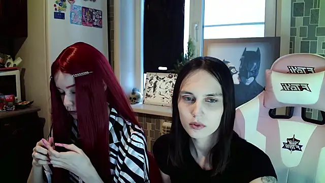 Snapshot of BlackHe4rts_ chatting on 02-13-25, 11:06 BlackHe4rts  online show from 02-13-25, 11:06