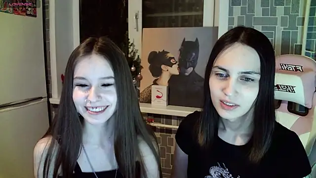 Snapshot of BlackHe4rts_ chatting on 01-09-25, 08:44 BlackHe4rts  online show from 01-09-25, 08:44