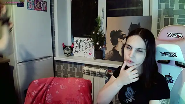 Snapshot of BlackHe4rts_ chatting on 01-24-25, 01:35 BlackHe4rts  online show from 01-24-25, 01:35