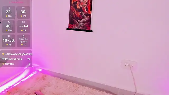 HollyHudsonn online show from 01-28-25, 03:46