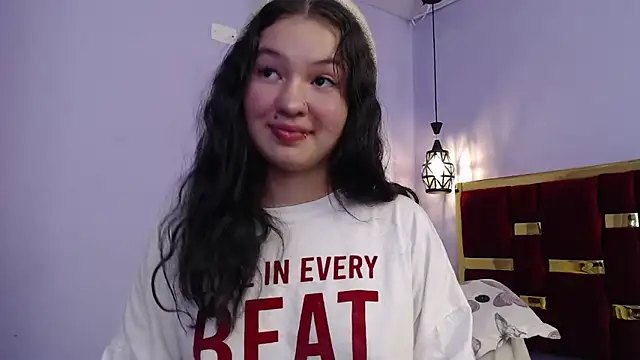 lilimini032 online show from 12-03-25, 07:46