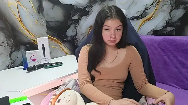 lilimini032 online show from 02-16-26, 08:29