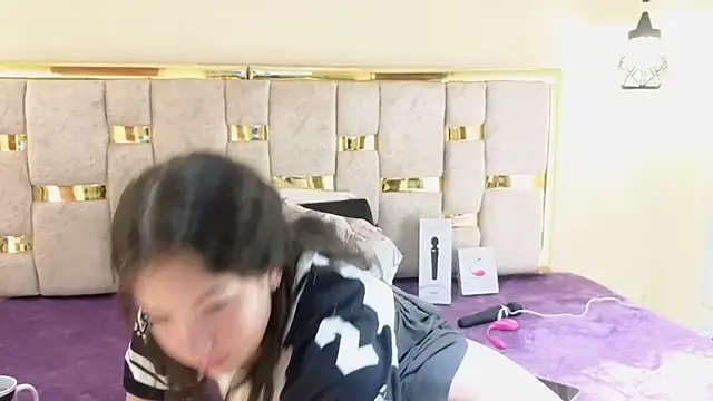 lilimini032 online show from 03-21-26, 08:02