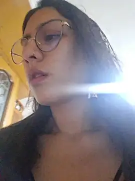 Lita Rogers online show from 01-07-26, 01:27