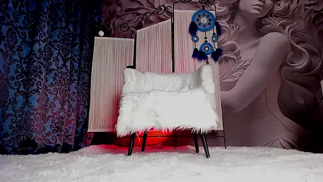 IrenePearcy online show from 02-25-26, 03:18