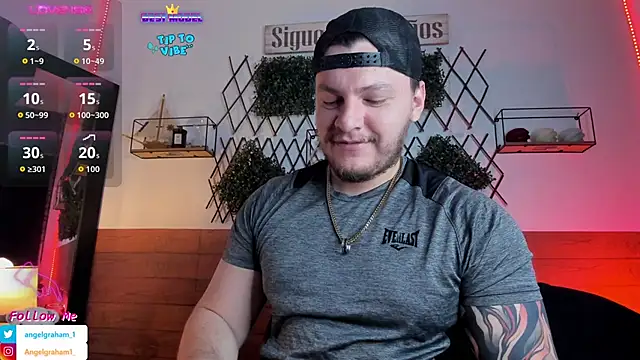 Angelgraham 1 online show from 12-17-25, 05:07