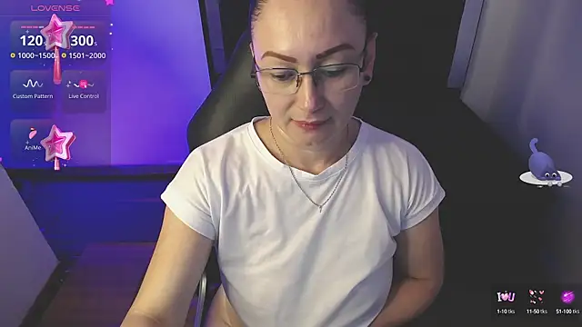 Snapshot of milly_sanchez chatting on 02-27-25, 12:03 milly sanchez online show from 02-27-25, 12:03