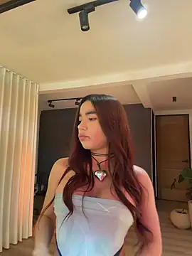 Snapshot of carolynnetrujillo chatting on 06-14-26, 02:24 carolynnetrujillo online show from 06-14-26, 02:24