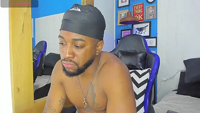 Drake Nassir4 online show from 10-29-25, 03:55