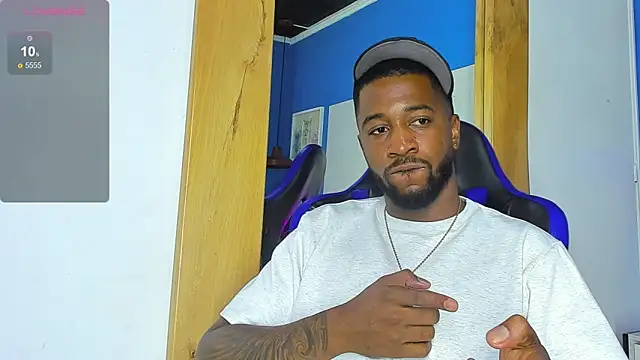 Snapshot of Drake_Nassir4 chatting on 09-18-25, 09:18 Drake Nassir4 online show from 09-18-25, 09:18