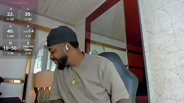 Drake Nassir4 online show from 11-16-25, 02:55