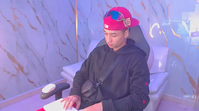 jose sexycumm online show from 10-08-25, 07:25