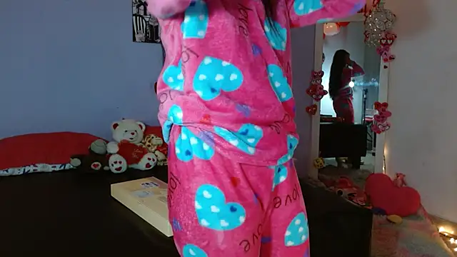 Kimandyuk online show from 02-25-25, 01:10