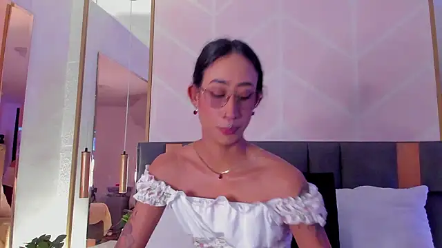 GabyPetit online show from 02-02-26, 07:57