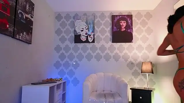 GabyPetit online show from 07-21-26, 07:48
