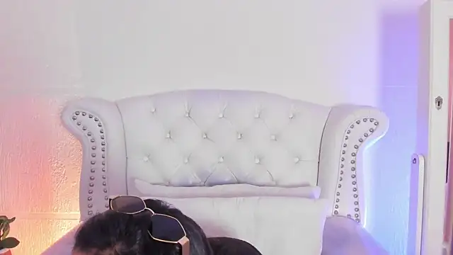 GabyPetit online show from 04-08-26, 07:48