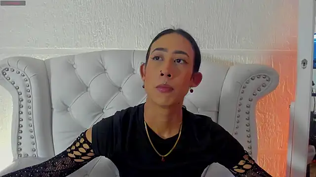 GabyPetit online show from 02-14-26, 07:47