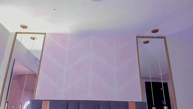 GabyPetit online show from 02-07-26, 08:06