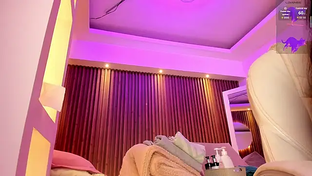 Lucy Smith2 online show from 02-14-26, 03:51