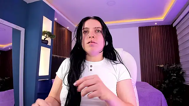 Snapshot of Lucy_Smith2 chatting on 01-29-25, 07:15 Lucy Smith2 online show from 01-29-25, 07:15