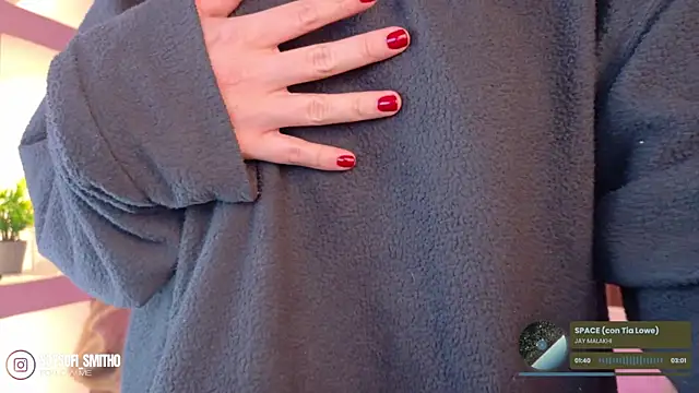 Lucy Smith2 online show from 12-18-25, 03:55